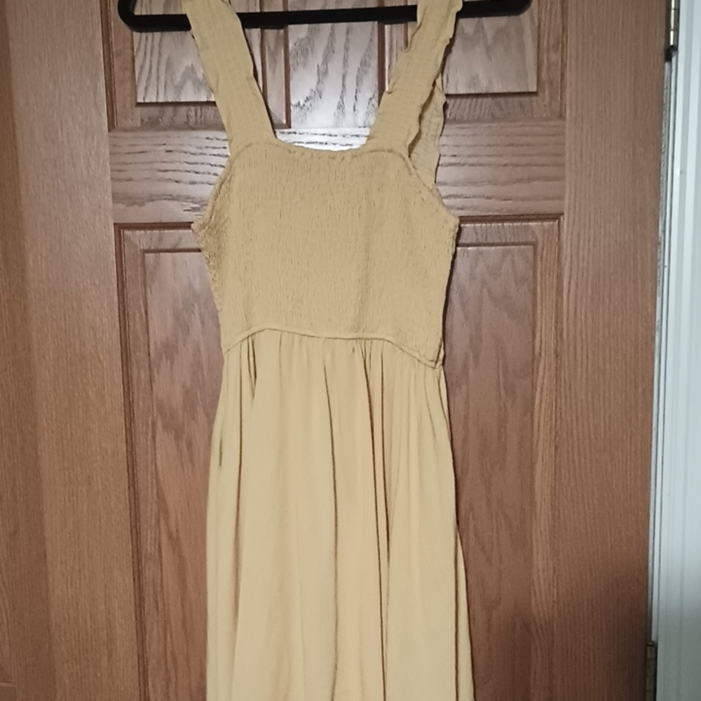 Yellow Sleeveless Dress Never Worn